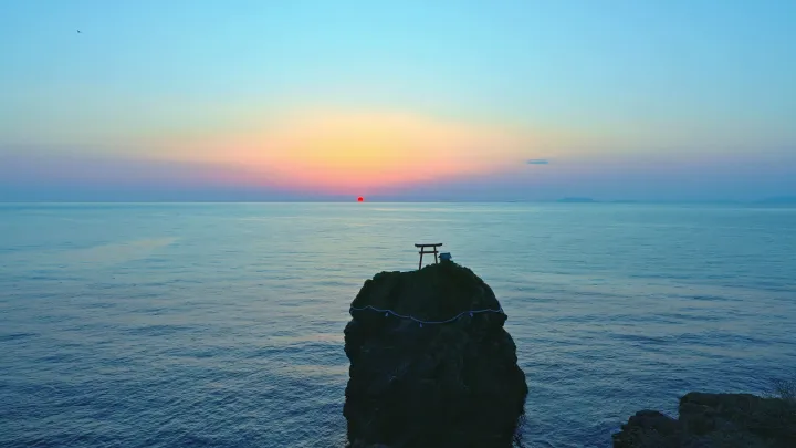 Torii at Twilight live wallpaper scene